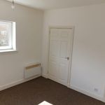 Rent 2 bedroom flat in Eastfield