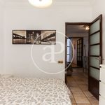Rent 2 bedroom apartment of 85 m² in valencia