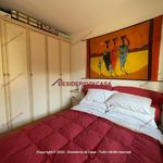 Affitto 3 camera appartamento di 40 m² in Campofelice di Roccella