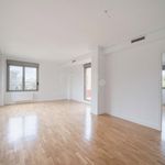 Rent 2 bedroom apartment of 180 m² in Terradillos