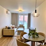 Wynajmij 3 sypialnię apartament z 68 m² w Poznan