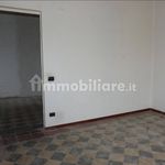 Affitto 5 camera appartamento di 145 m² in Fossano