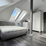 Rent 3 bedroom apartment of 90 m² in Buk