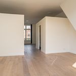 Huur 5 slaapkamer huis van 292 m² in 's-Gravenhage