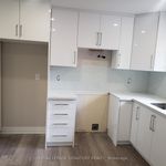Rent 3 bedroom house of 113 m² in Kitchener