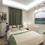 Rent 2 bedroom apartment of 117 m² in Madrid