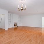 Rent 2 bedroom apartment of 190 m² in Fairfield