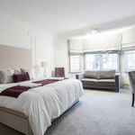 Rent 5 bedroom flat of 219 m² in London