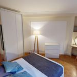  appartement avec 4 chambre(s) en location à Paris