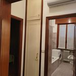 Affitto 3 camera appartamento di 95 m² in Parma