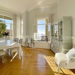Rent 6 bedroom house of 300 m² in Beaulieu-sur-Mer
