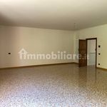 4-room flat excellent condition, first floor, Centro, Longare