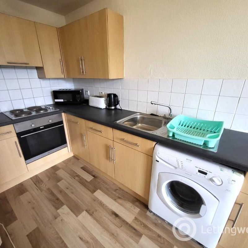 4 Bedroom Flat to Rent at Paisley, Paisley-North-West, Renfrewshire, England Castlehead