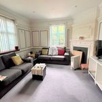 Rent 6 bedroom house in Barnet
