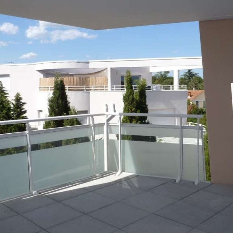 Location appartement 3 pièces 64 m² Montpellier (34000) Lattes