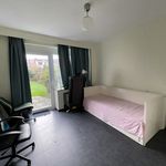 Huur 5 slaapkamer huis van 290 m² in Ukkel