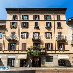 Affitto 4 camera appartamento di 190 m² in Milano