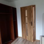 Wynajmij 3 sypialnię apartament z 58 m² w Mirsk