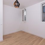 Rent 3 bedroom apartment of 48 m² in Marseille