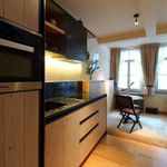 Rent 1 bedroom apartment of 66 m² in Brussel