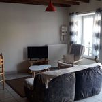 Rent 3 bedroom apartment of 65 m² in Neuville-de-Poitou
