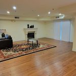 Rent 2 bedroom apartment of 139 m² in Los Angeles