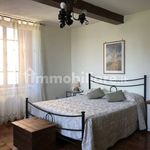 Affitto 5 camera appartamento di 150 m² in Gubbio