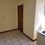 Rent 3 bedroom house of 1200 m² in Nelspruit