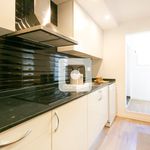Rent 1 bedroom apartment of 61 m² in Barcelona
