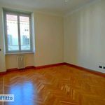 Rent 4 bedroom apartment of 130 m² in Turin
