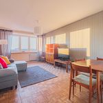 Rent 3 bedroom apartment of 6682 m² in Łódź