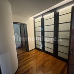 Rent 5 bedroom apartment of 260 m² in Verona