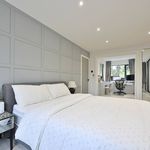 Rent 4 bedroom house of 168 m² in Chertsey