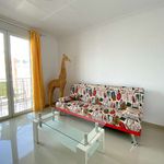 Rent a room of 98 m² in Valencia