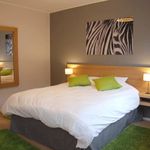 Huur 1 slaapkamer appartement van 65 m² in Sint-Pieters-Woluwe