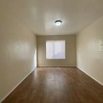 Rent 3 bedroom apartment in Fresno