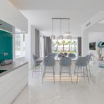 Rent 5 bedroom house of 420 m² in La Quinta