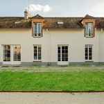 Rent 1 bedroom apartment of 23 m² in Fontainebleau