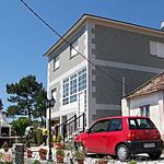 Rent 3 bedroom apartment of 130 m² in Pontevedra