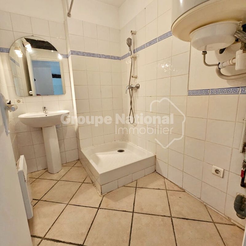 Location appartement 30.1 m², Avignon 84000 Vaucluse