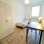 Rent 3 bedroom apartment of 58 m² in Merseburg