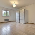 Maison de 225 m² avec 6 chambre(s) en location à Aspach-Michelbach