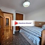 Rent 4 bedroom apartment of 160 m² in Alicante
