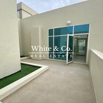 Rent 2 bedroom apartment of 162 m² in Dubai