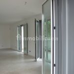 Affitto 3 camera appartamento di 106 m² in Ranica