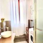 Affitto 4 camera appartamento di 90 m² in Bologna