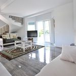 Antalya konumunda 4 yatak odalı 210 m² ev
