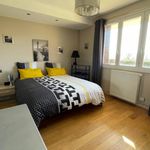 Rent 6 bedroom house of 148 m² in Ceyrat