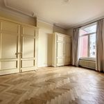 Rent 6 bedroom house of 350 m² in Ixelles