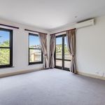 Rent 5 bedroom house of 492 m² in Johannesburg